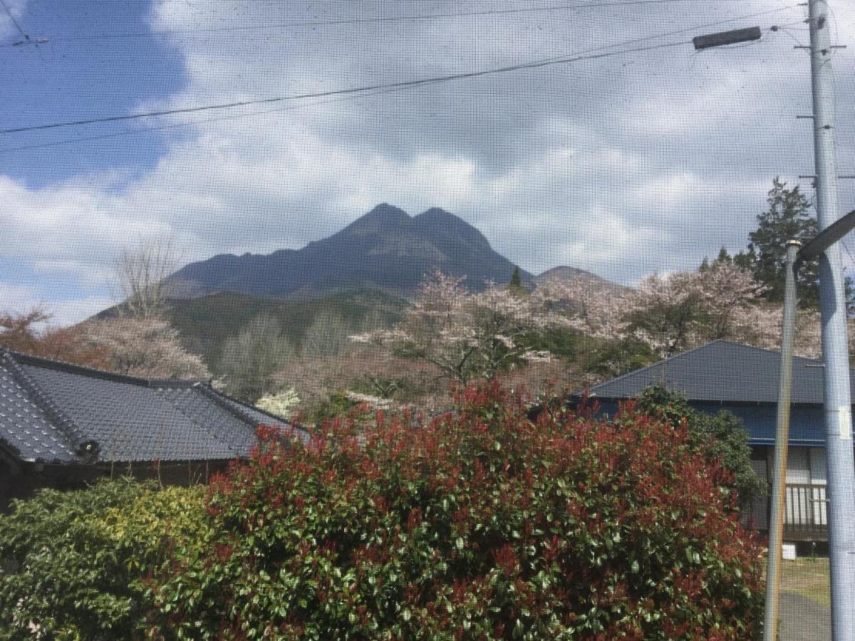 湯布院月灯り Hotel Yufu Exterior foto